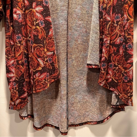 NWT LulaRoe Lindsay Roses Sheer Open Front Cardigan Batwing Kimono Short Duster - Picture 9 of 14